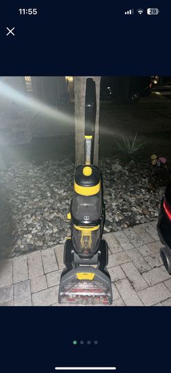 Bissell ProHeat 2x Revolution Pet Pro Carpet Cleaner