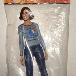 2004 DIAMOND SELECT--BUFFY THE VAMPIRE SLAYER--5.5" WILLOW FIGURE (TOY FAIR EX.)