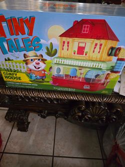 Hamster home, Tiny tales.