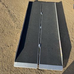 Foldable Wheelchair Ramp 