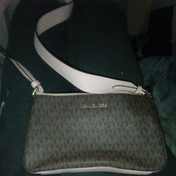 Michael Kors Purse 40