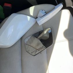 2019 Impala Mirror And Door Handle 