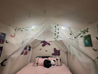 Canopy for over bed