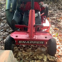 Snapper Riding Lawnmower 28 Inch Hi Vac