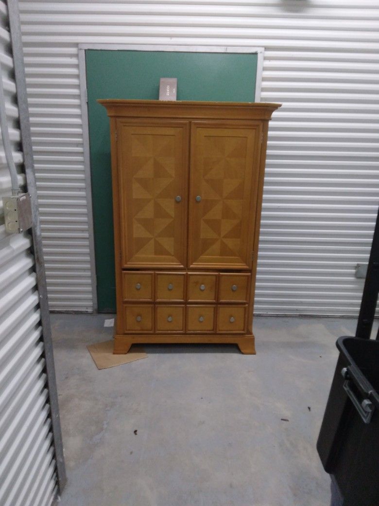 2 Dressers