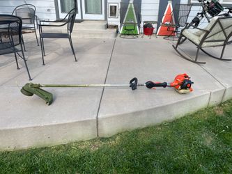 Gas Trimmer (Echo)