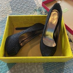 Charlotte Russe Heels Size 9