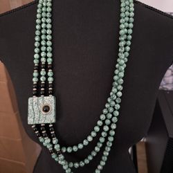 Vintage Stunning Turquoise & Onyx Beaded Necklace w/Large Square Turquoise Stone 