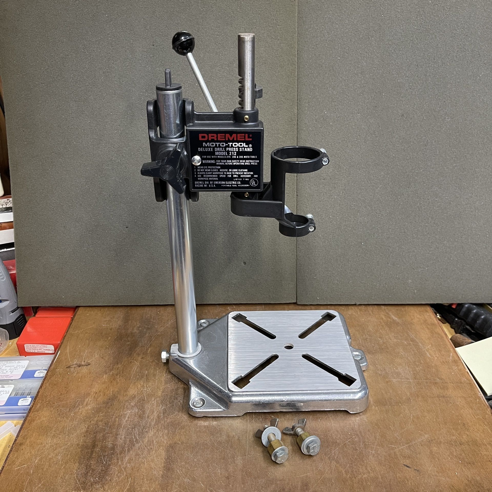 DREMEL MOTO-TOOL 212 DRILL PRESS for Sale in Los - OfferUp