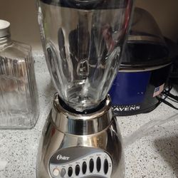 Oster Brand 12-speed Glass Pitcher Blender