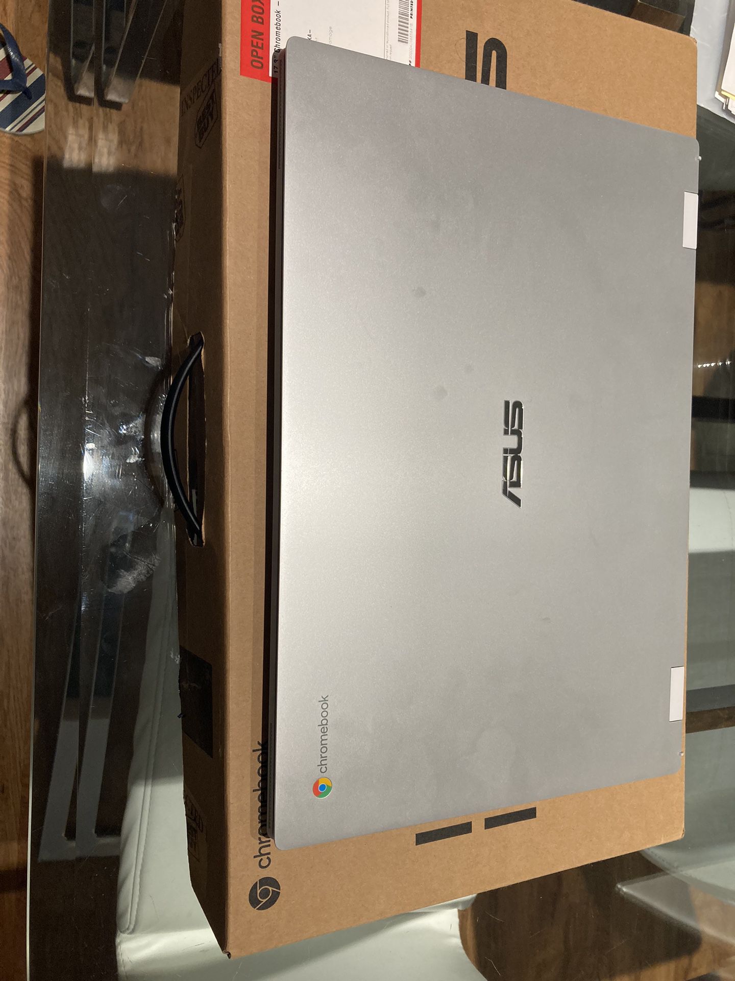 Asus 17 Inches Screen Chromebook