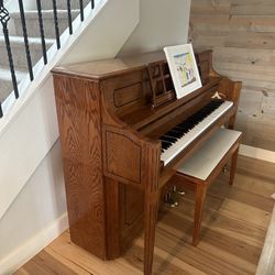 Wooden Piano For FREE Vancouver WA