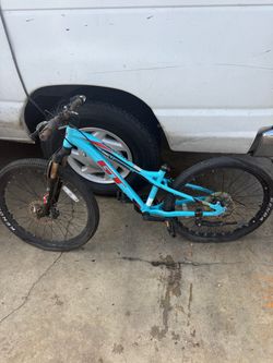 GT Mountain Bike