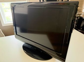 Insignia 26” TV with Stand 720p