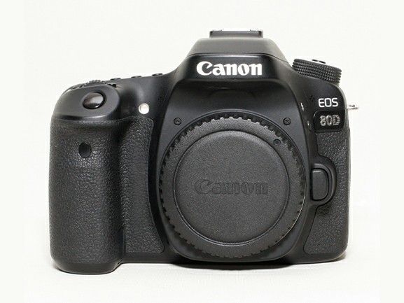 CANON 80D KIT