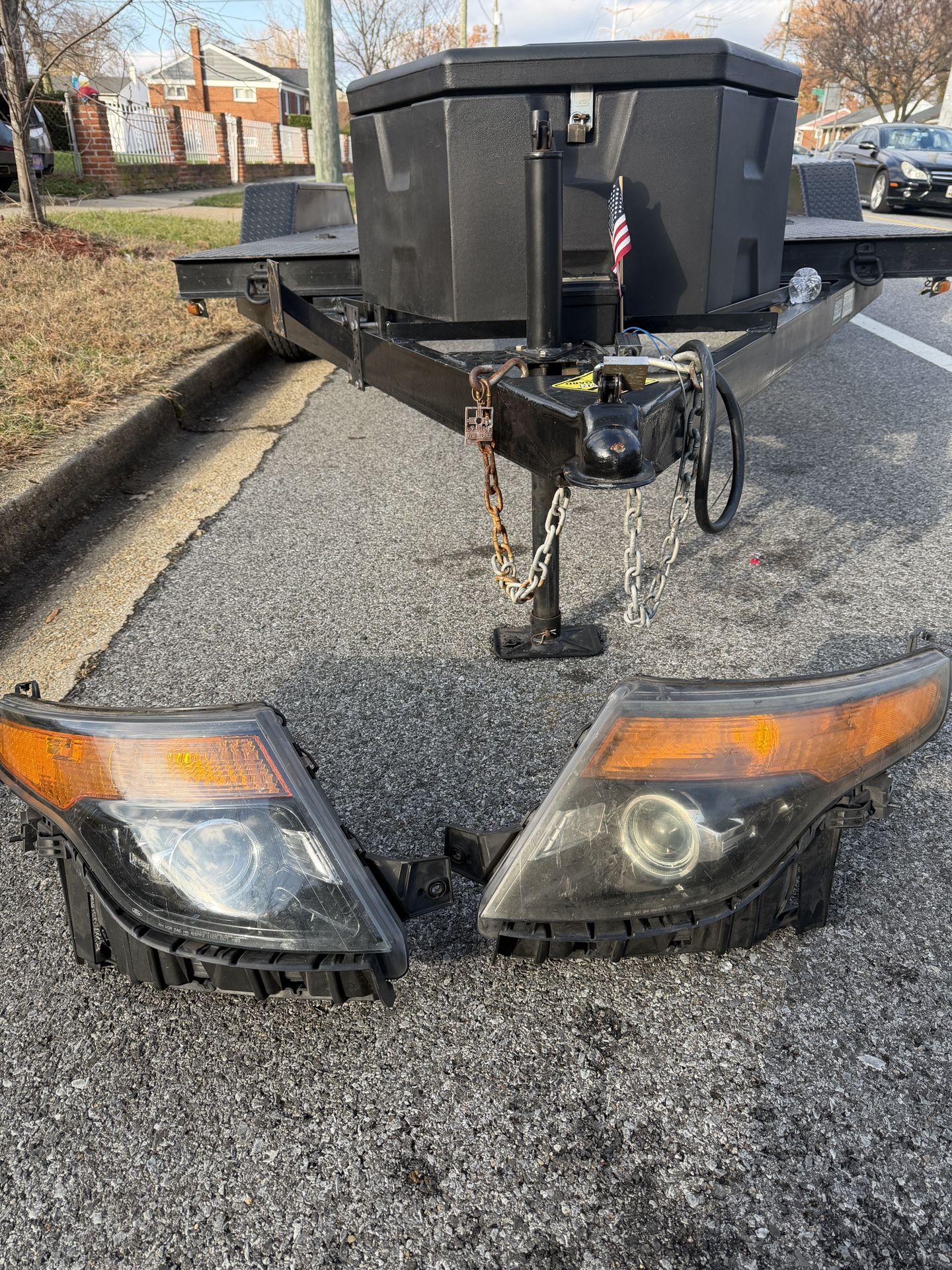 headlights for Ford explorer 