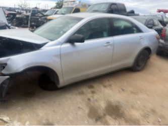 2007. Toyota camry for parts only