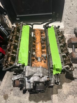 6.4 Hemi Engine