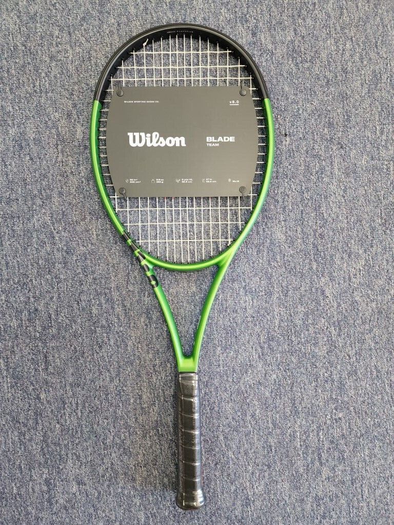 Tennis Racket Wilson Blade V8 Team new