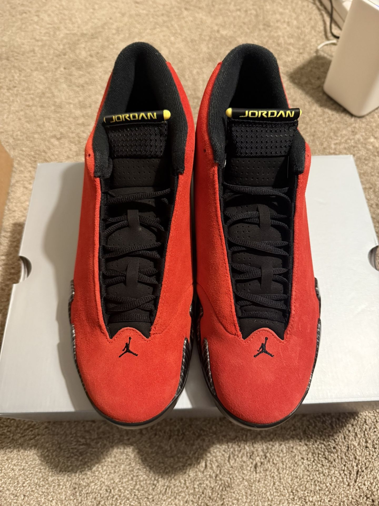 Jordan 14 “Ferrari”