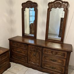 Queen Bedroom Set 