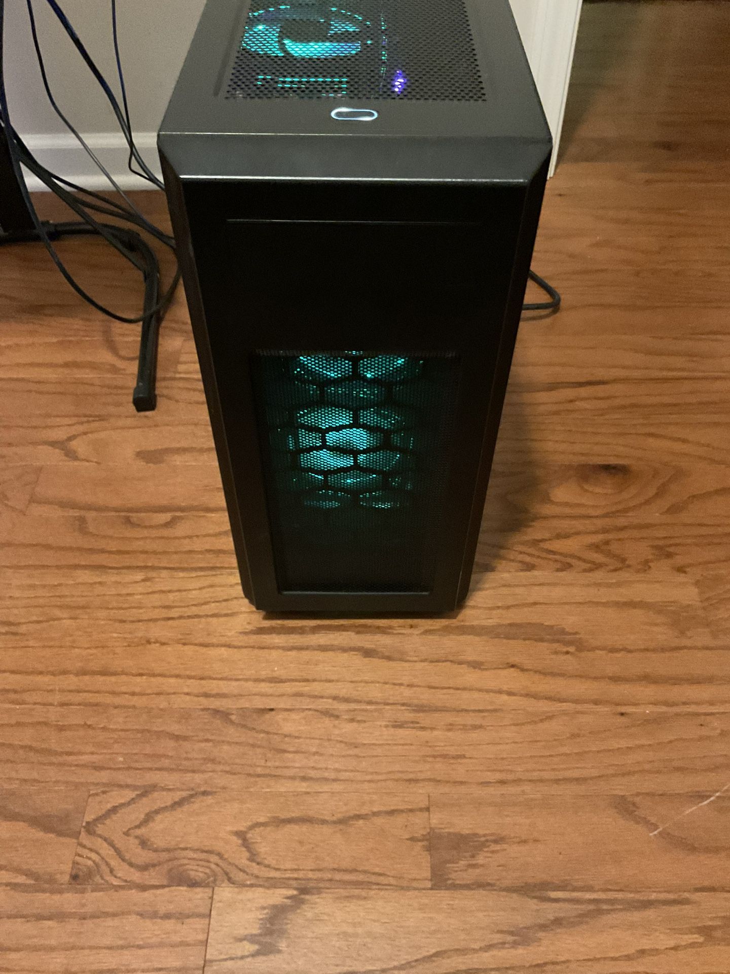 GAMING DESKTOP PC