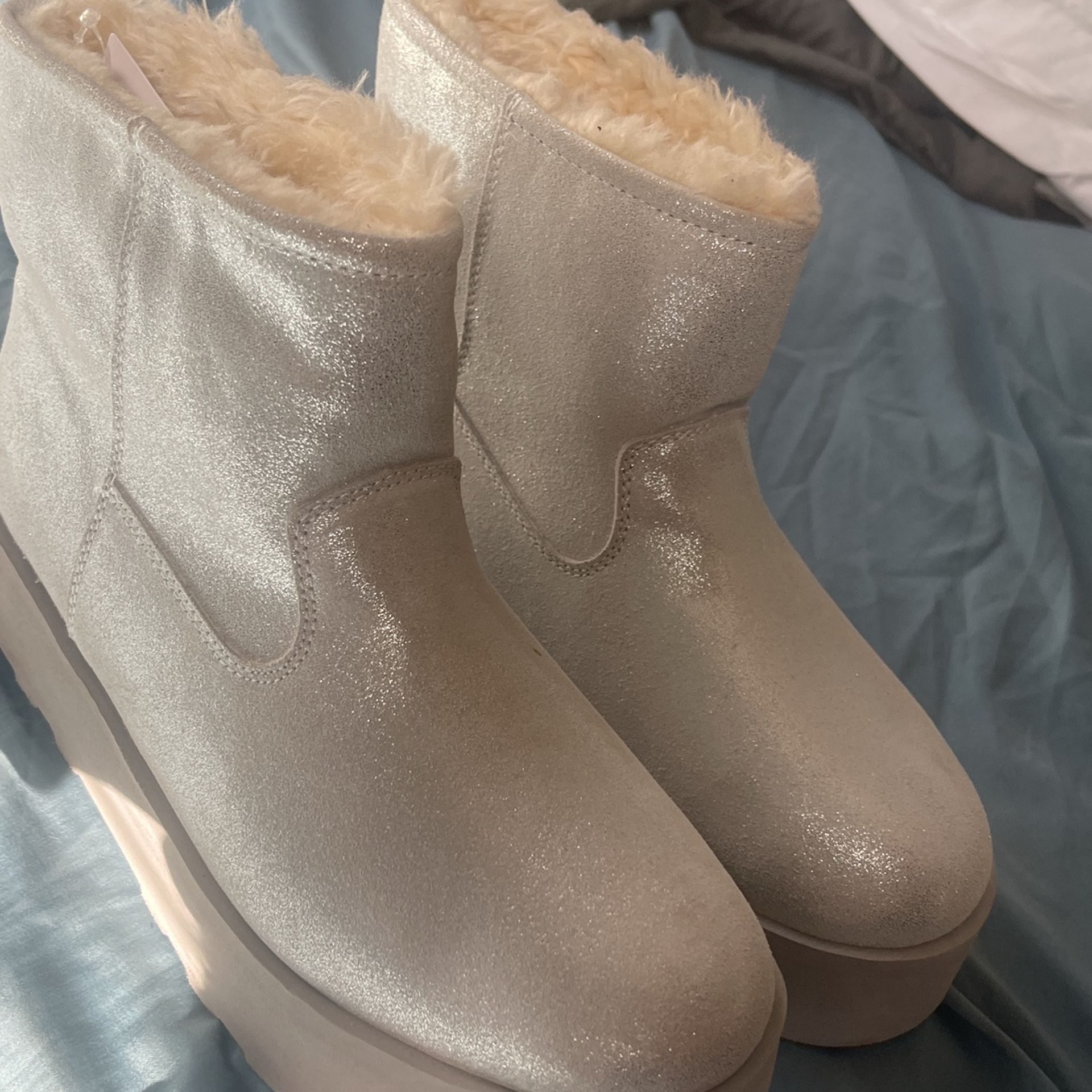 Glittery Boots/ READ DESCRIPTION