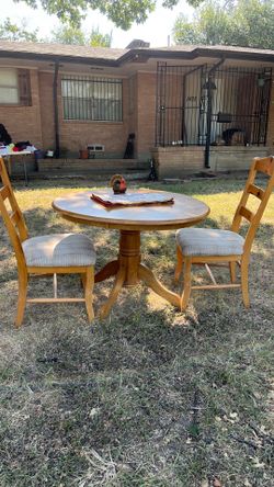 Dining table with 4 chairs