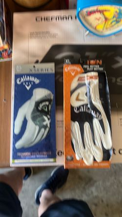 Golf gloves