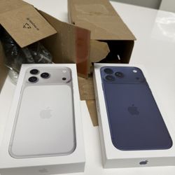 IPHONE 17 PRO MAX 256gb DEEP BLUE/SILVER T-MOBILE/METRO/SIMPLE MOBILE