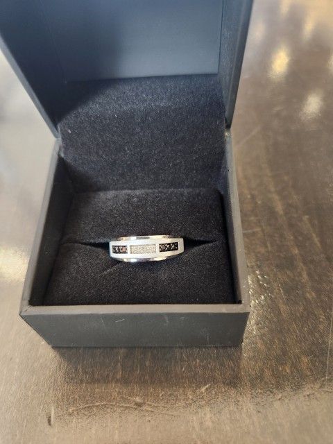 Men's Ring