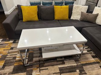 Modani Grey Sectional Sofa Set with Coffee table and Carpet