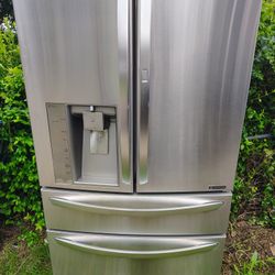LG Stainless Steal Refrigerator 