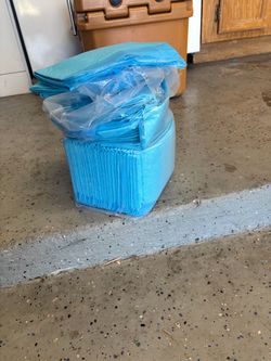 Free dog pee pads