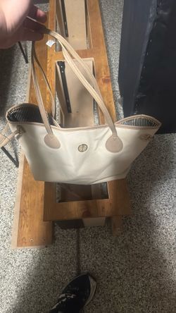 Woman’s Carrying Bag