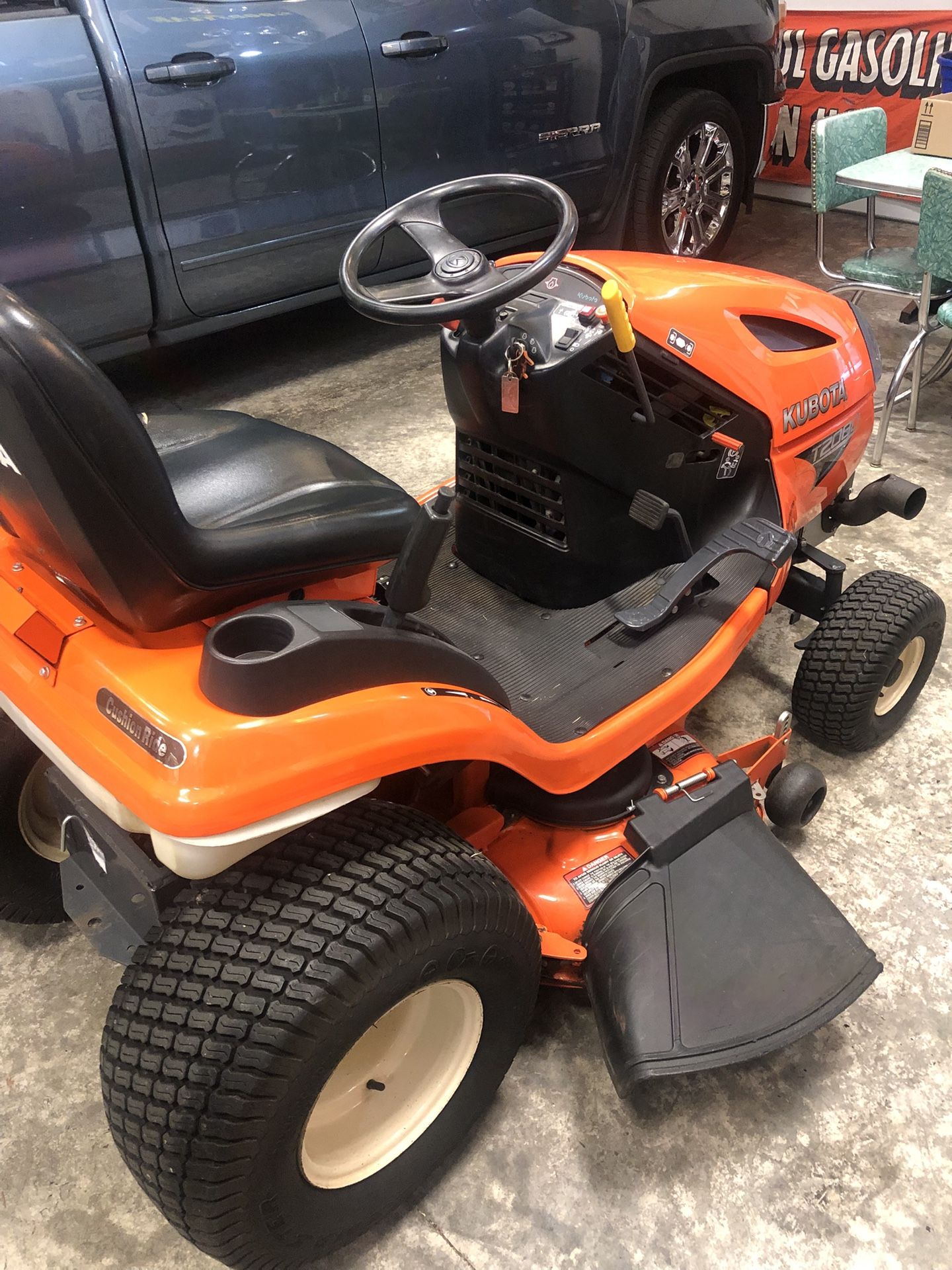 Kubota Riding Lawnmower