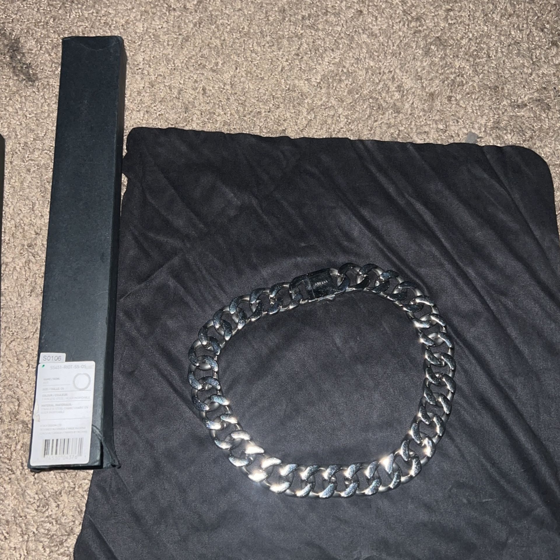 Vitaly Riot Choker Chain