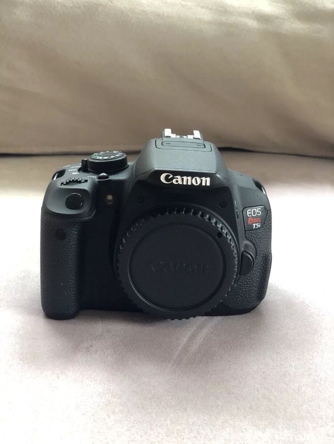 Canon T5i Body Only