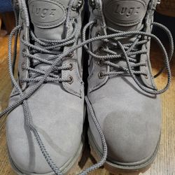 Size 8 Woman's Boots 