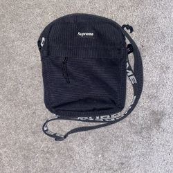 Supreme Shoulder bag
