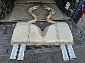 BMW M3 E90 SEDAN OEM EXHAUST MUFFLER
