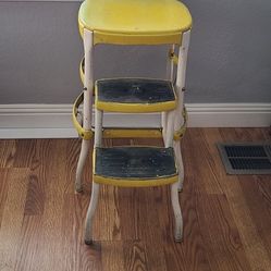 Antique High Chair! 