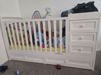 Wooden crib