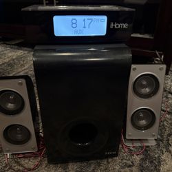 iHome 2.1 Speaker system with Subwoofer 