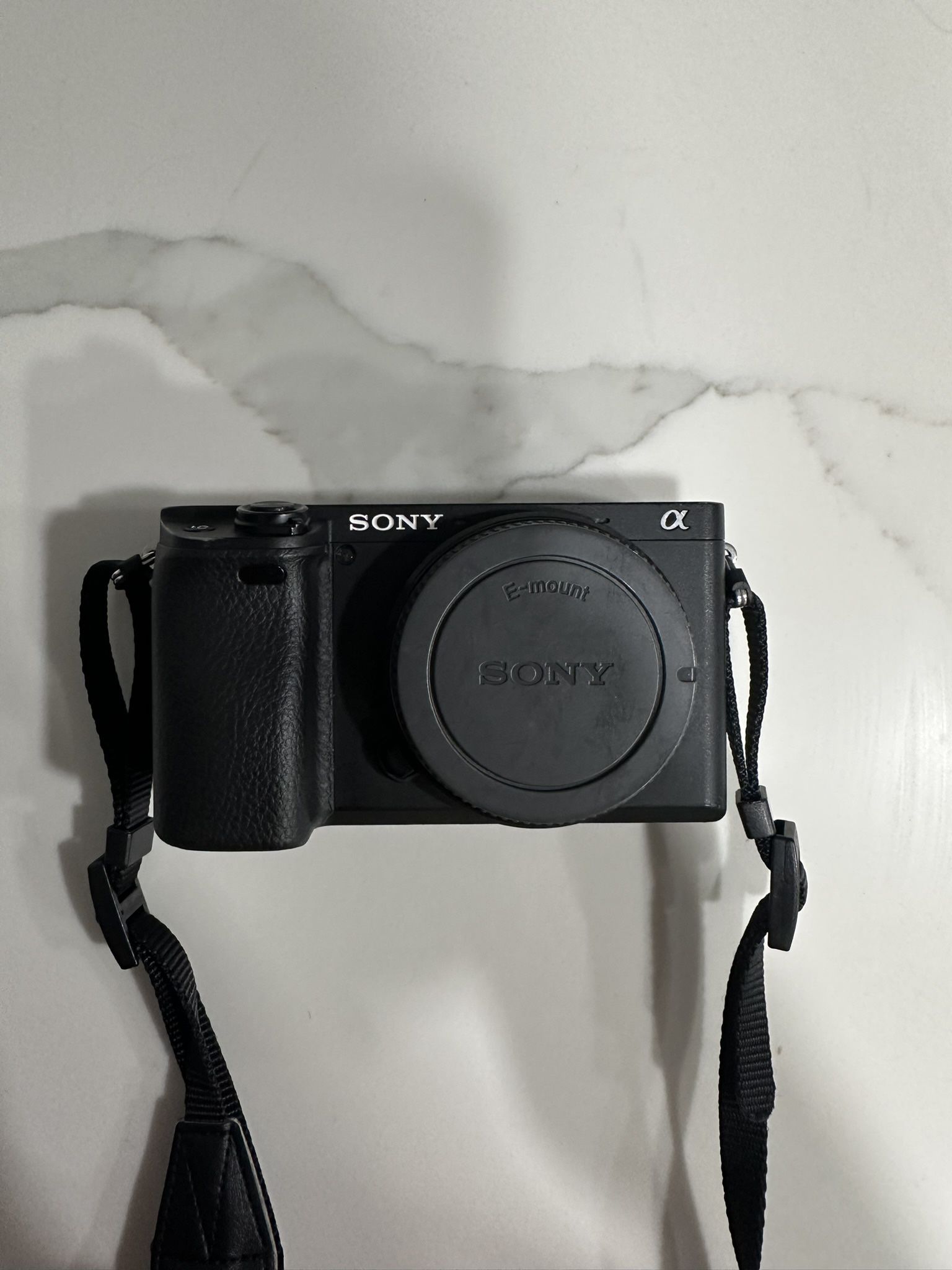 Sony A6400 Body only 