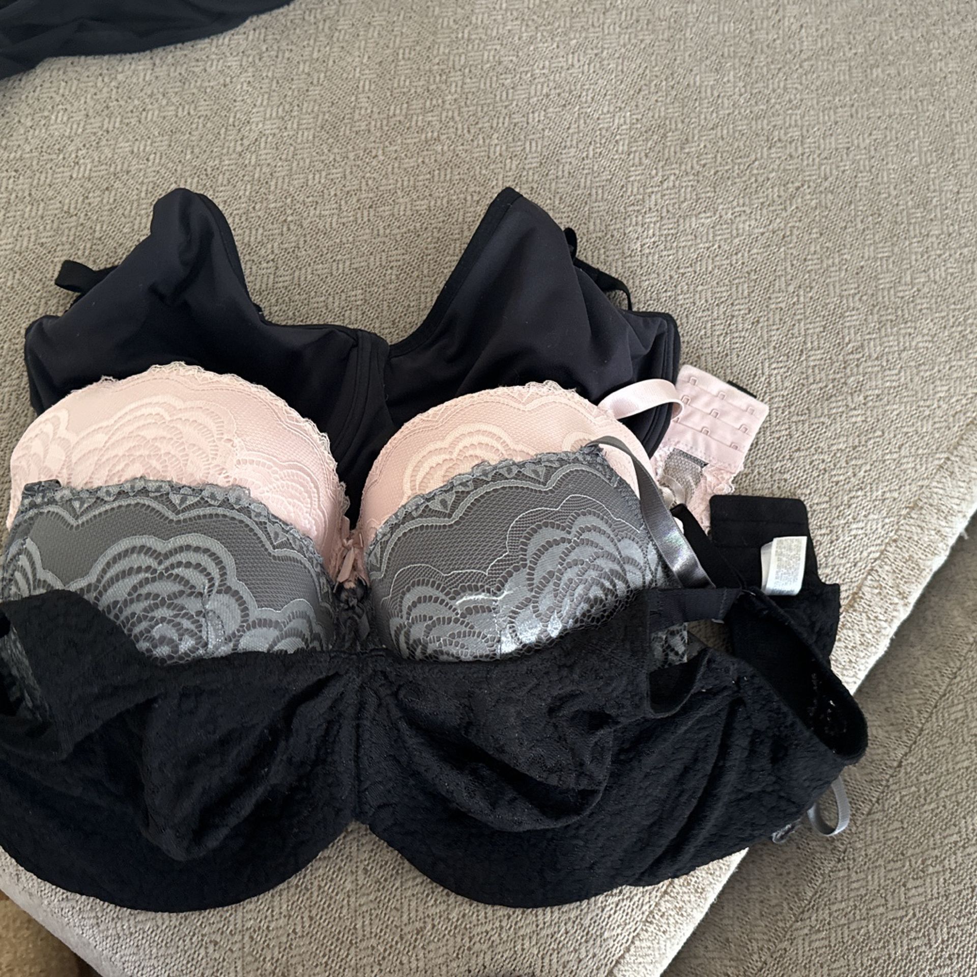 38 DD Used Bras
