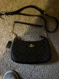 Coach Black Signature Logo Crescent Zip Shoulder Bag w/ Detachable Chain Strap