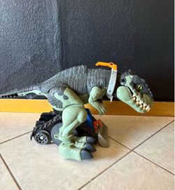 Colossal Jurassic world dominion