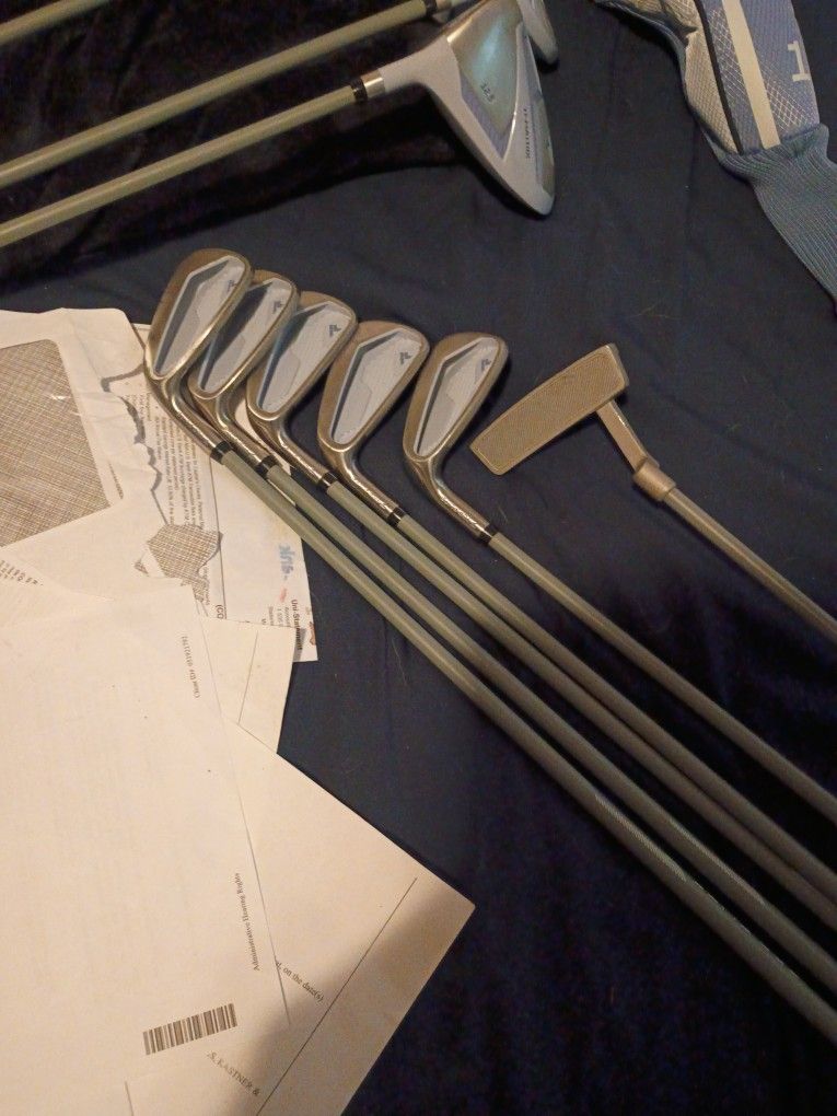 Top Flite Irons And Putters Lefty.