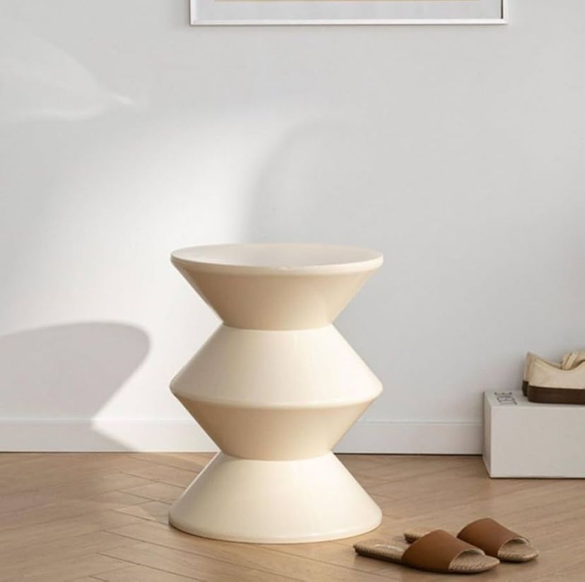 Modern White End Table/Bedside Table/Stool 